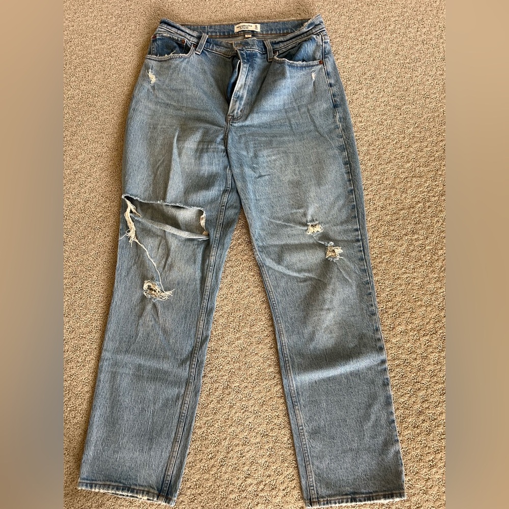 Abercrombie 90s Straight Ultra High Rise Jeans (Curve Love) Size 31/12R